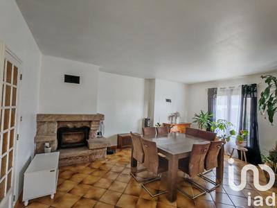 Maison - 161 m² - 8 pièces