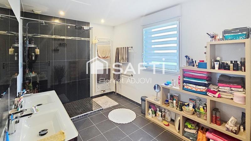 Maison - 114 m² - 4 pièces