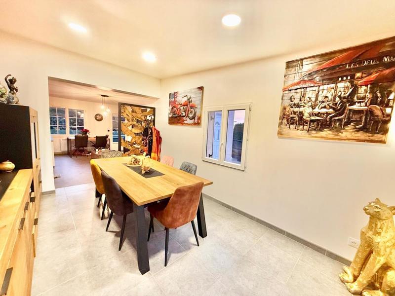 Maison - 97 m² - 5 pièces