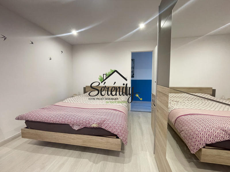 Maison - 90 m² - 5 pièces