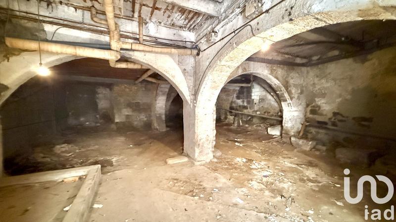 Maison de village - 180 m² - 8 pièces