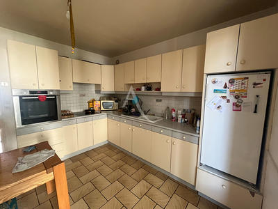 Maison - 97 m² - 4 pièces