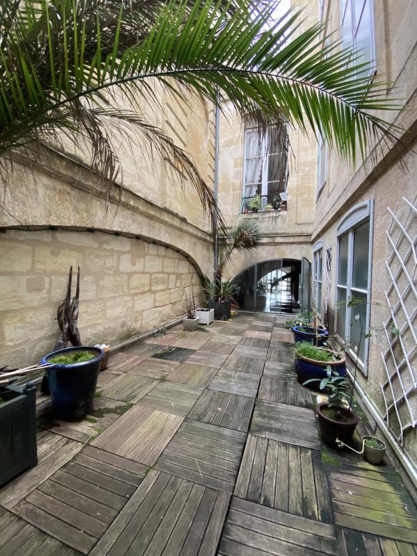 Appartement - 202 m² - 8 pièces