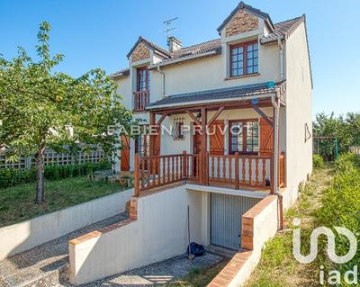 Maison - 113 m² - 7 pièces