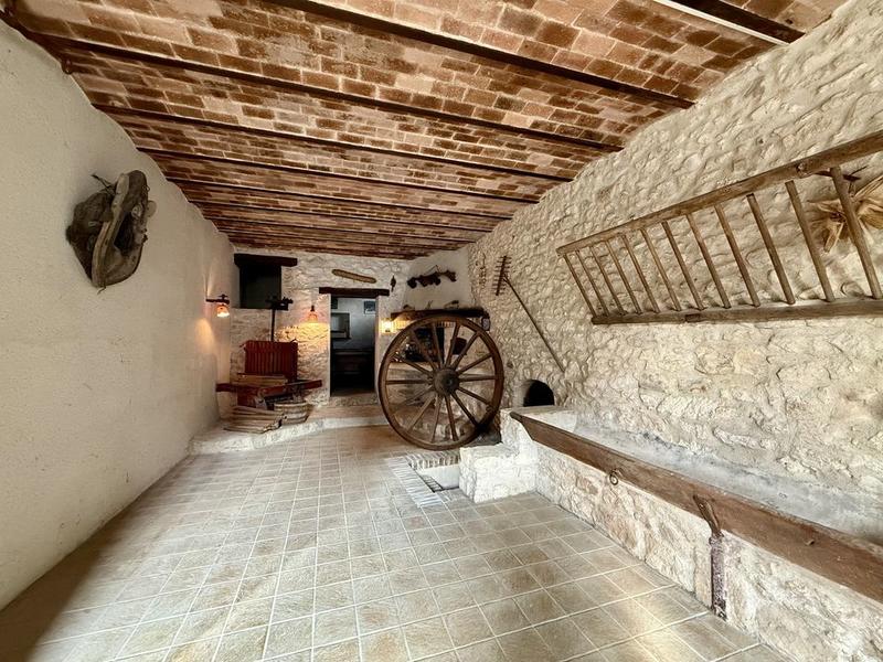 Maison - 150 m² - 7 pièces