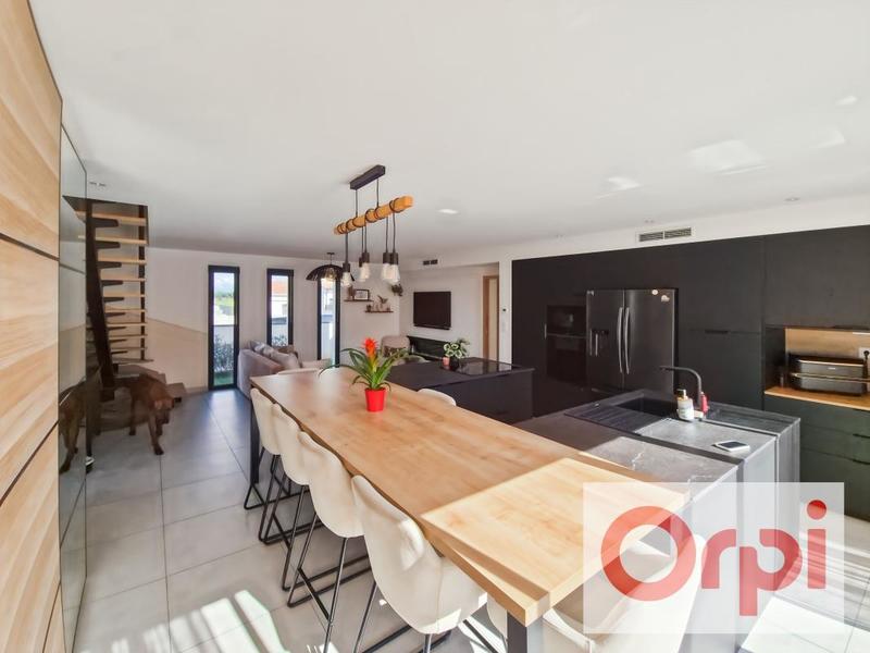 Maison - 117 m² - 5 pièces