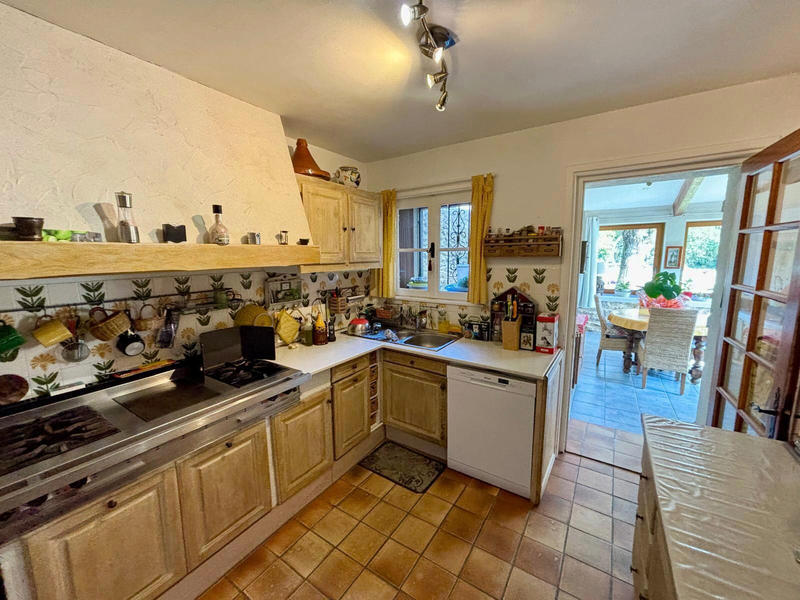 Maison de village - 257 m² - 11 pièces