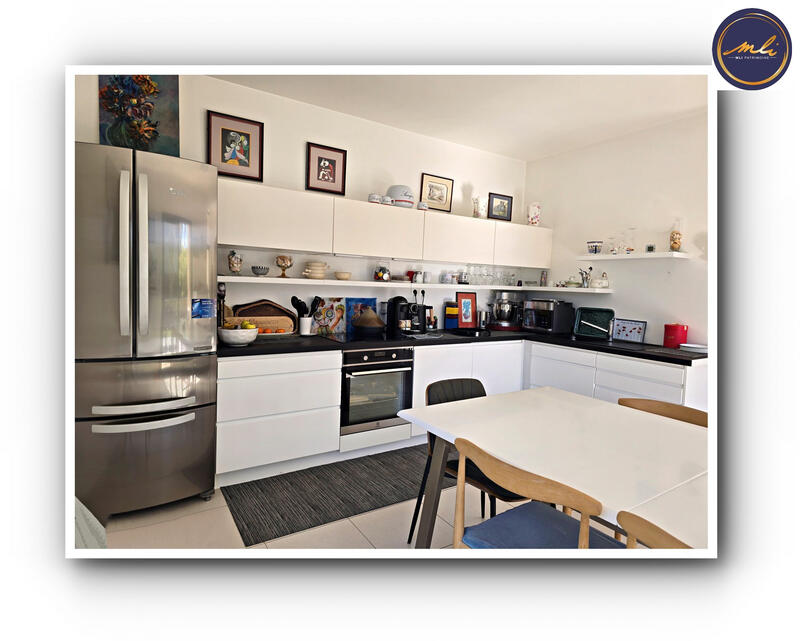 Maison - 189 m² - 5 pièces