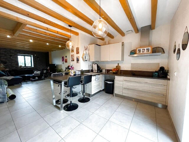 Appartement - 78 m² - 2 pièces