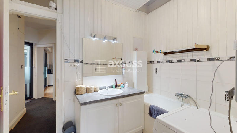 Duplex - 199 m² - 9 pièces