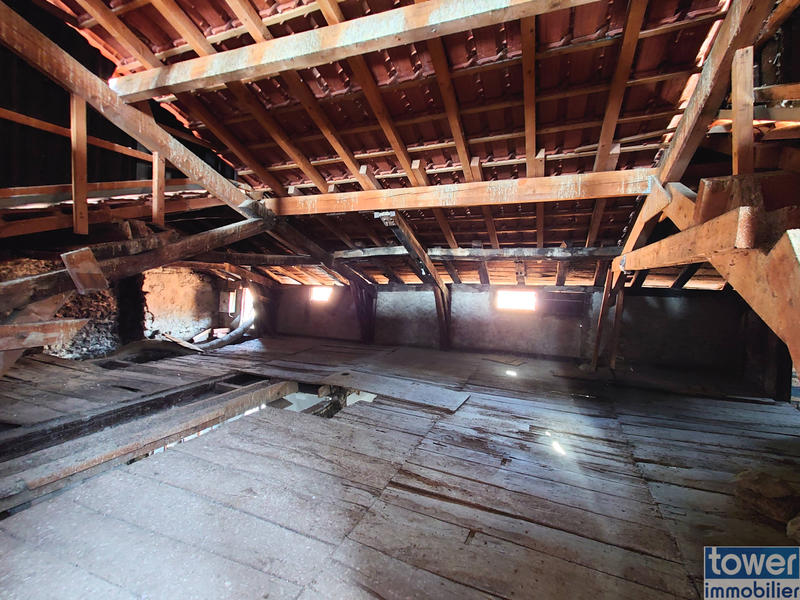 Maison - 350 m² - 10 pièces