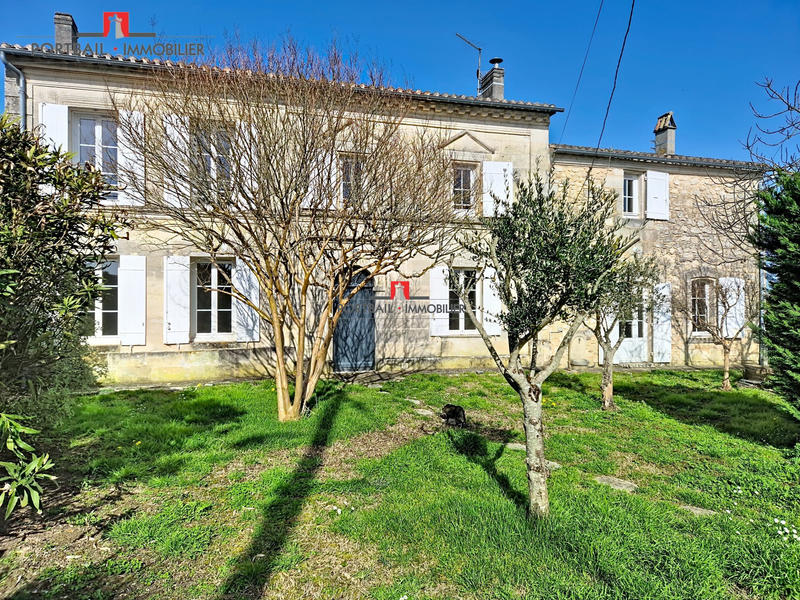 Maison - 160 m² - 5 pièces