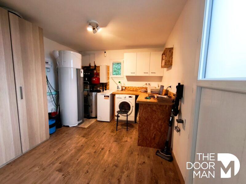 Propriété - 120 m² - 7 pièces