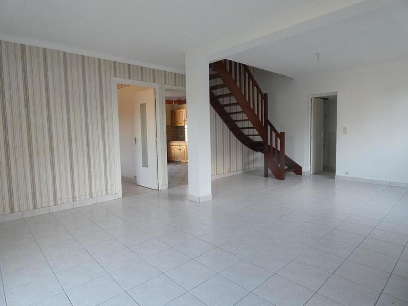 Maison - 96 m² - 4 pièces