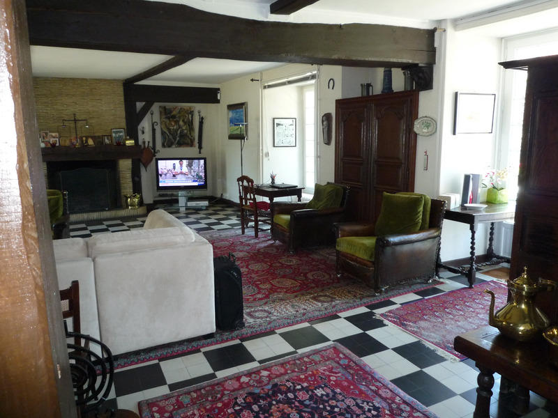 Propriété - 380 m² - 13 pièces