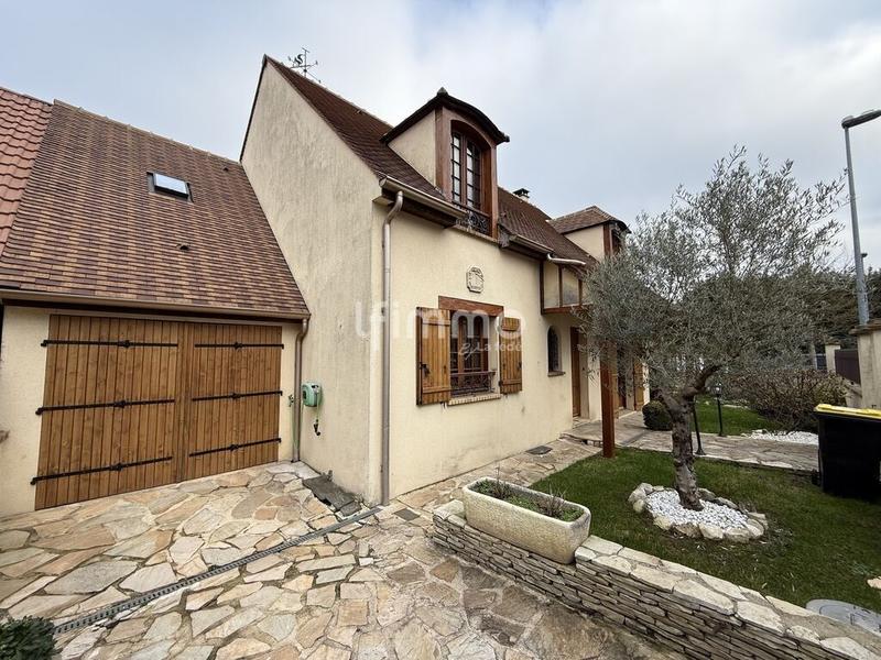 Maison - 100 m² - 6 pièces