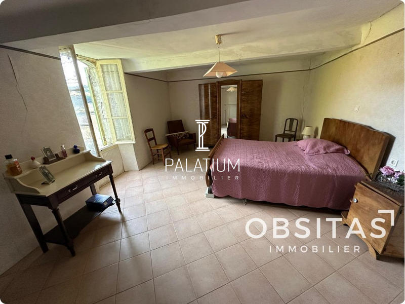 Maison - 128 m² - 7 pièces