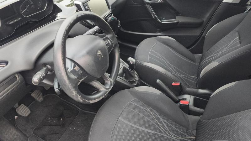 Peugeot 208 1.4 HDi 68 Active