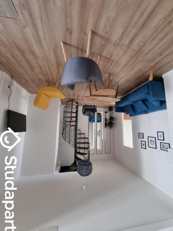 Chambre - 18 m² - 1 pièce