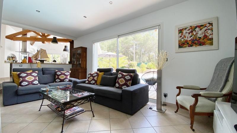 Maison d'architecte - 200 m² - 7 pièces