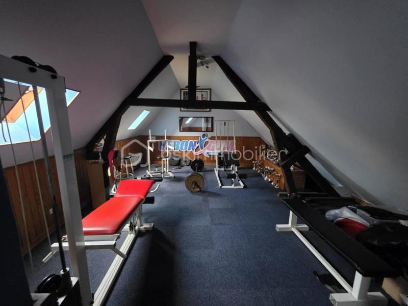 Local commercial - 156 m² - 4 pièces