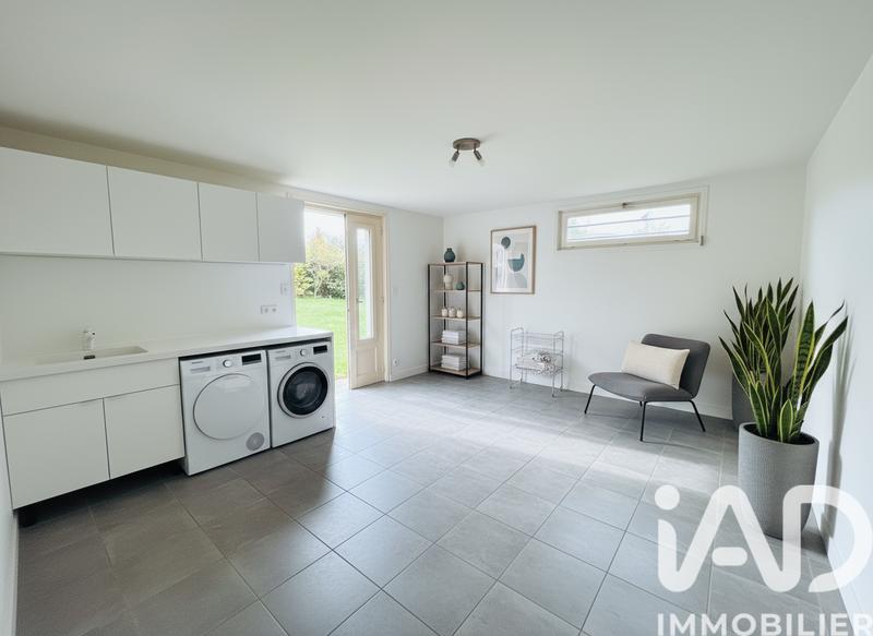 Maison - 162 m² - 8 pièces