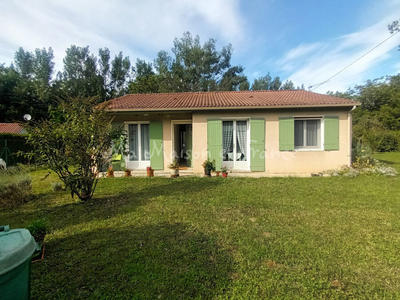 Maison - 77 m² - 3 pièces