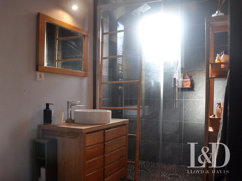 Maison - 142 m² - 5 pièces