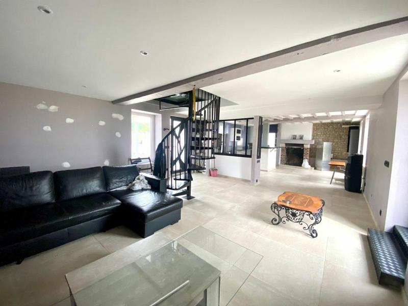 Maison - 114 m² - 5 pièces