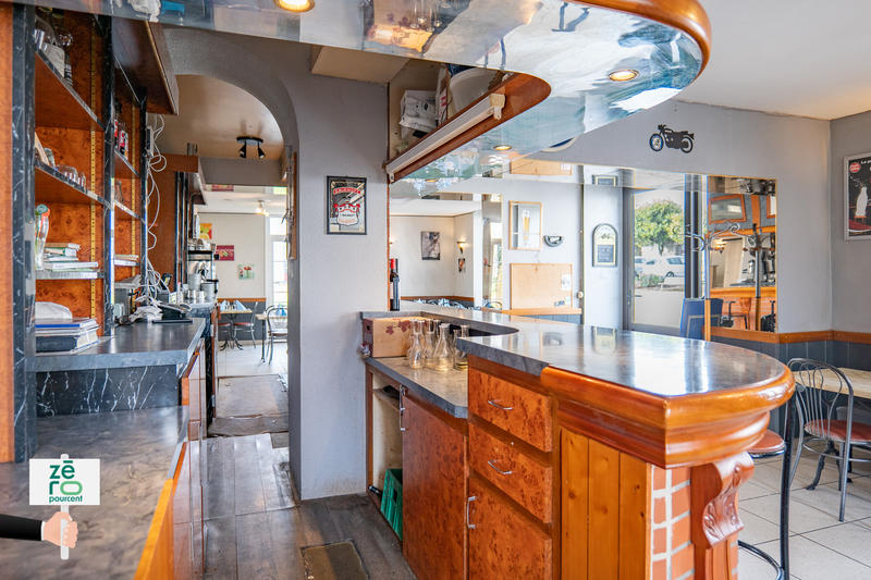 Fonds de commerce - Magasins - 100 m²