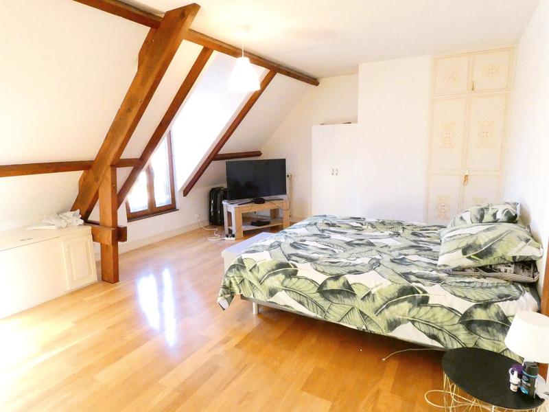Maison - 165 m² - 7 pièces