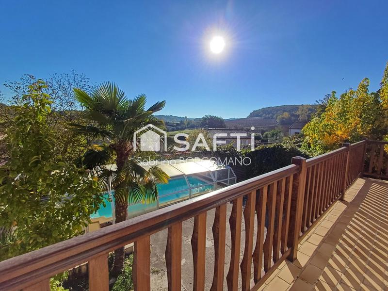 Maison - 120 m² - 5 pièces