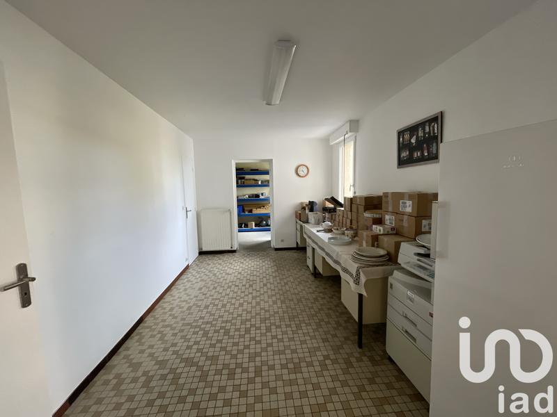 Maison - 250 m² - 4 pièces