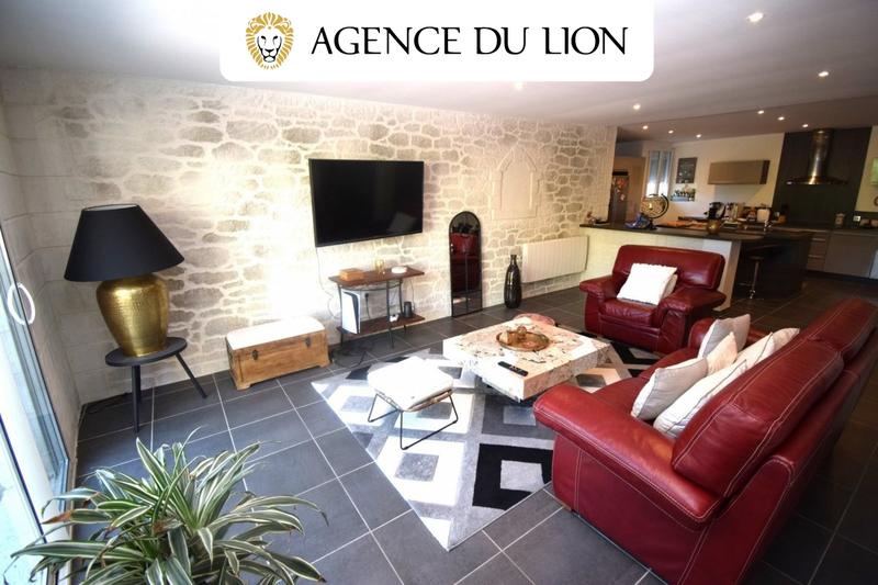 Maison - 220 m² - 7 pièces