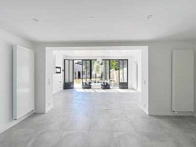 Maison contemporaine - 143 m² - 5 pièces