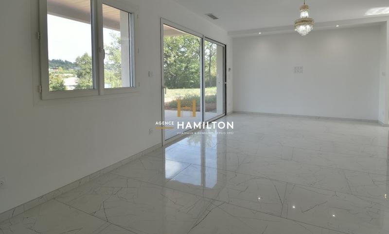 Maison - 118 m² - 5 pièces