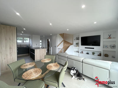 Maison - 80 m² - 4 pièces