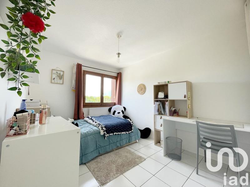 Duplex - 97 m² - 5 pièces