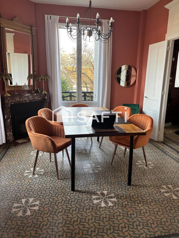 Maison - 195 m² - 5 pièces