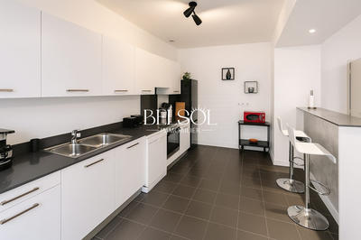 Appartement - 97 m² - 3 pièces