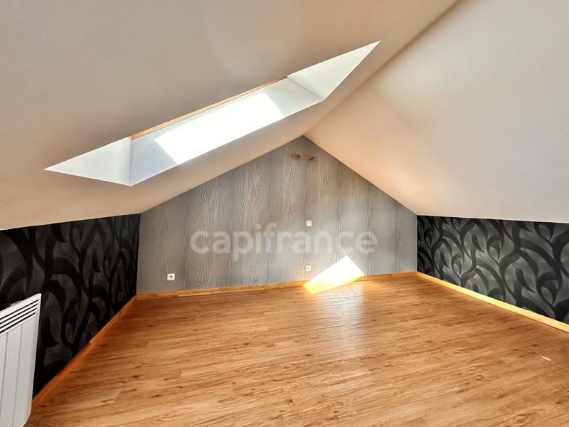 Maison - 120 m² - 7 pièces