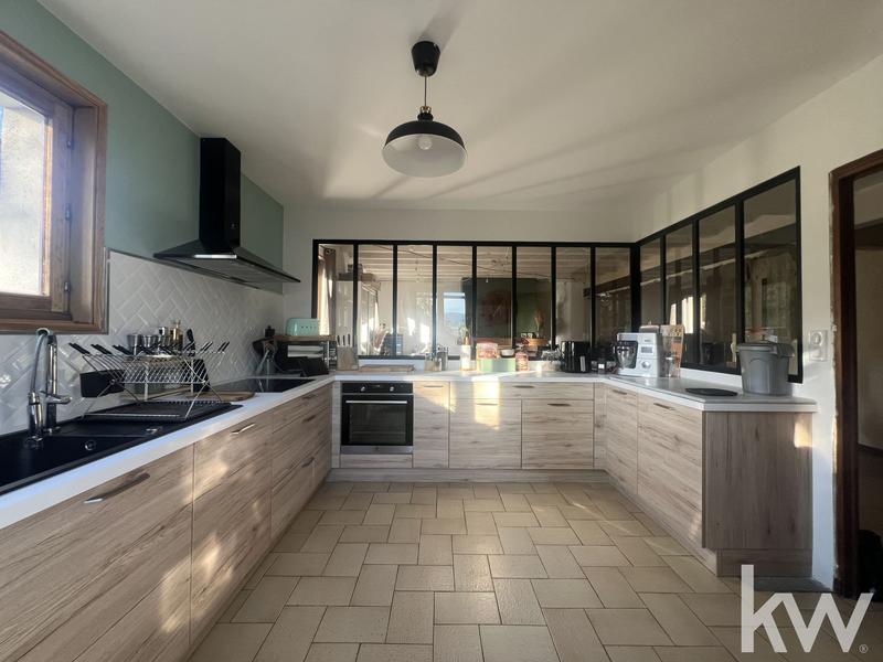 Maison - 110 m² - 3 pièces