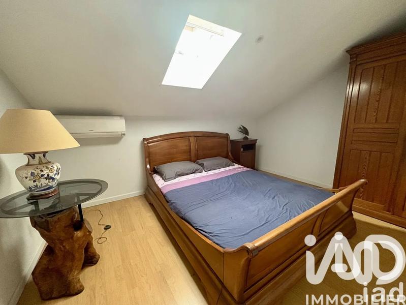 Maison - 210 m² - 7 pièces