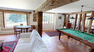 Maison ancienne - 274 m² - 14 pièces