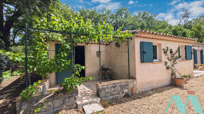 Maison - 181 m² - 7 pièces