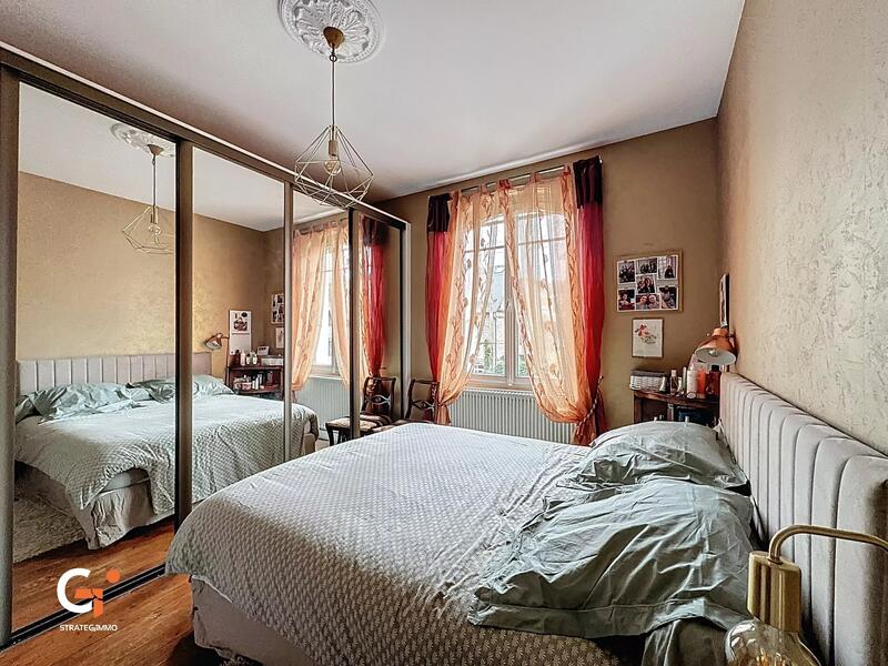 Maison - 93 m² - 6 pièces