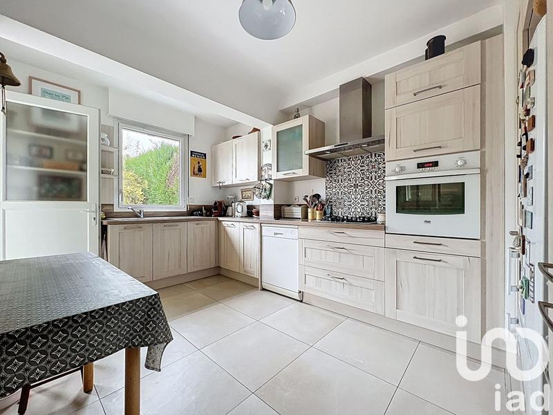 Maison - 140 m² - 6 pièces