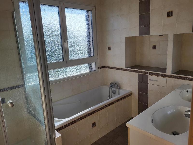 Maison - 125 m² - 6 pièces