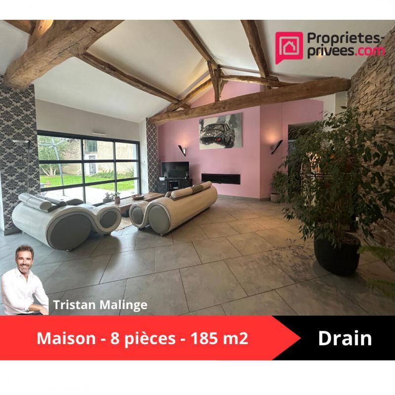 Maison - 185 m² - 8 pièces