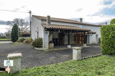 Maison - 224 m² - 4 pièces